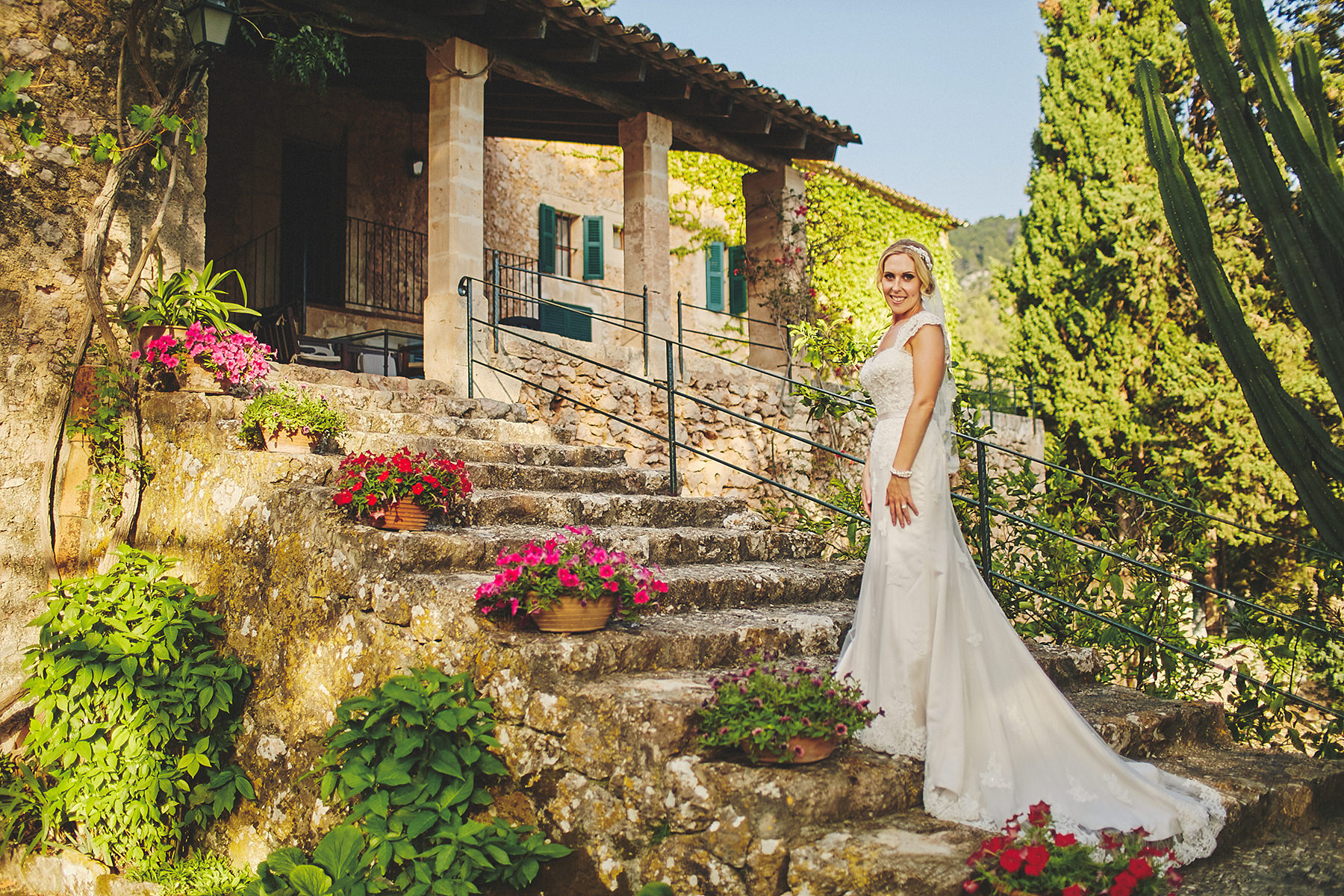 Destination wedding in a magical Mallorca