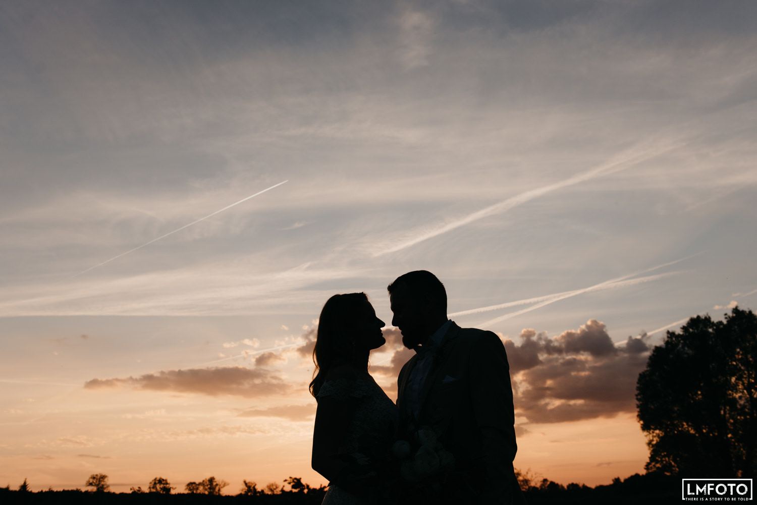 Professional Wedding Photographer Plans Own Wedding 201