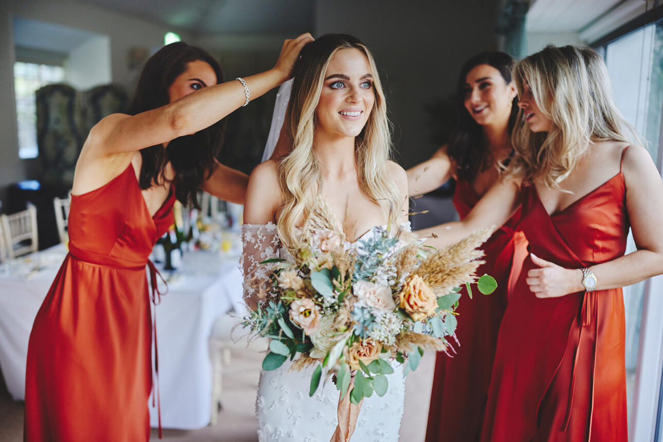 Choosing the colour palette for your Bridesmaid Dresses Bride Guide Wedding Photographer DK Photography